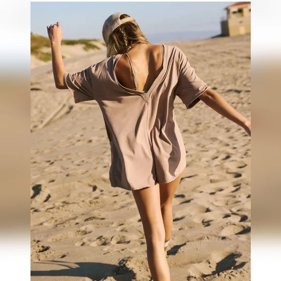 Free People FP Movement Women's Hot Shot Tee Romper Tan Jumpsuit Mocha Latte - Picture 2 of 16